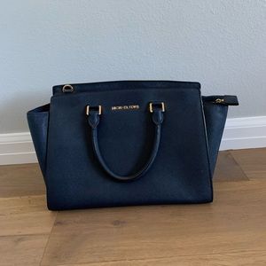 Michael Kors Tote - Navy